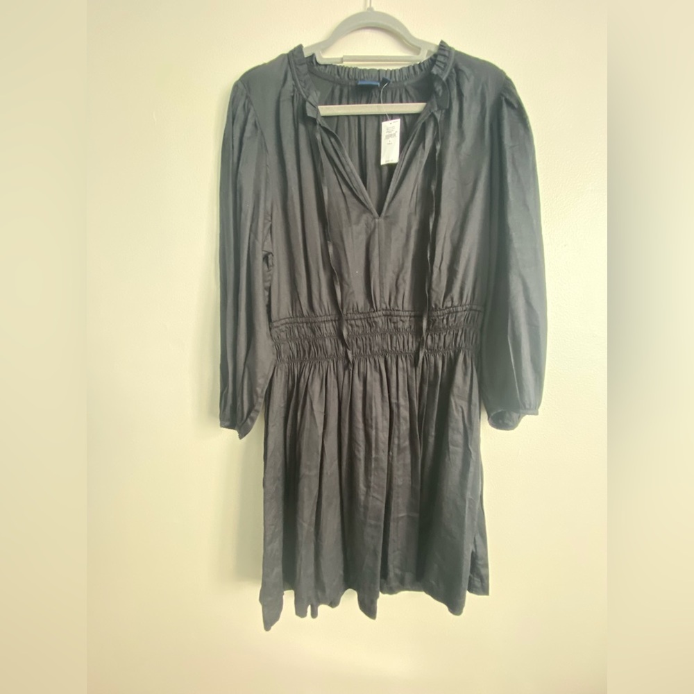 Gap NWT black dress